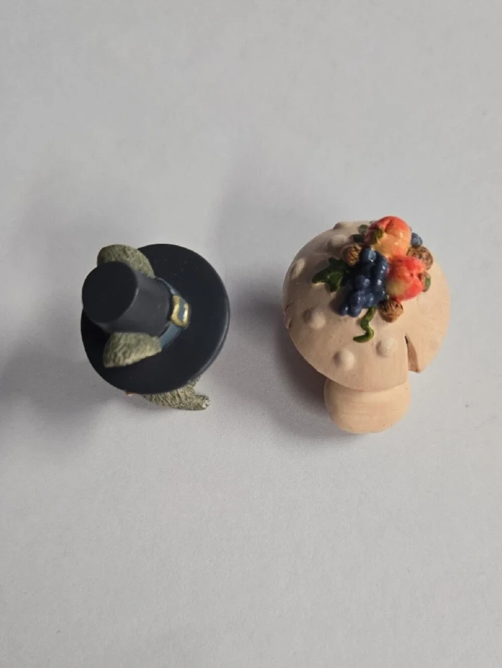 Vntg Hallmark Cards Inc. 1995 Fall Harvest Mouse & Mushroom Set EUC 1